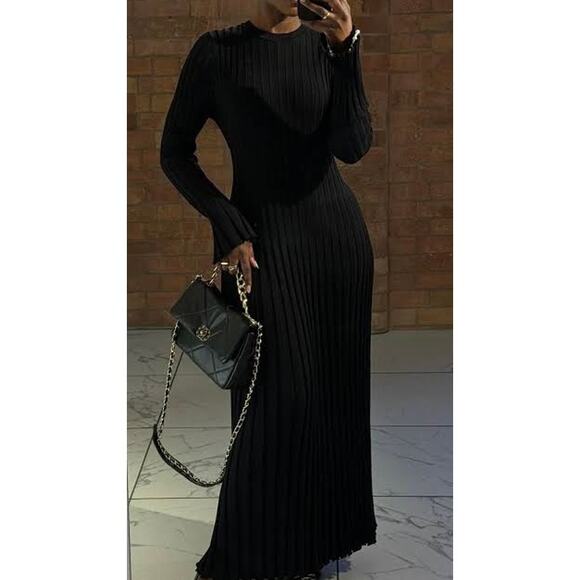 DISSH Dresses & Skirts - DISSH Ada Black Long Sleeve Midi Dress - NWT Size Large